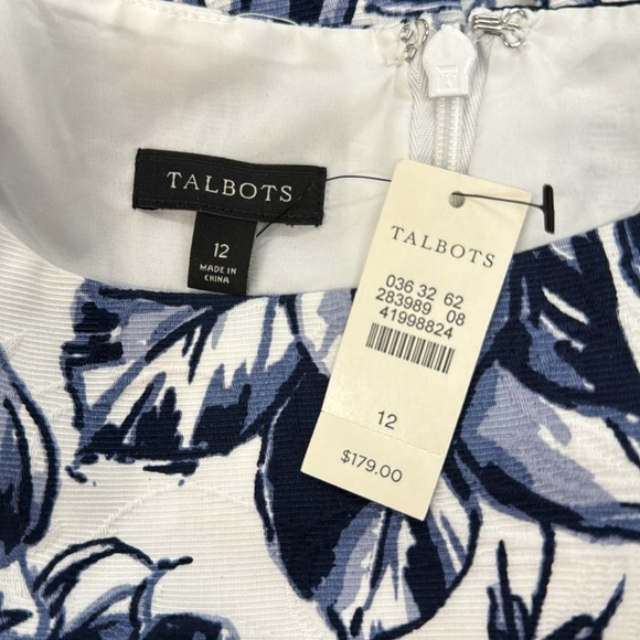 Talbots Jacquard Floral Fit & Flare Dress for Woman Size: 12  NWT $179 - Picture 6 of 7